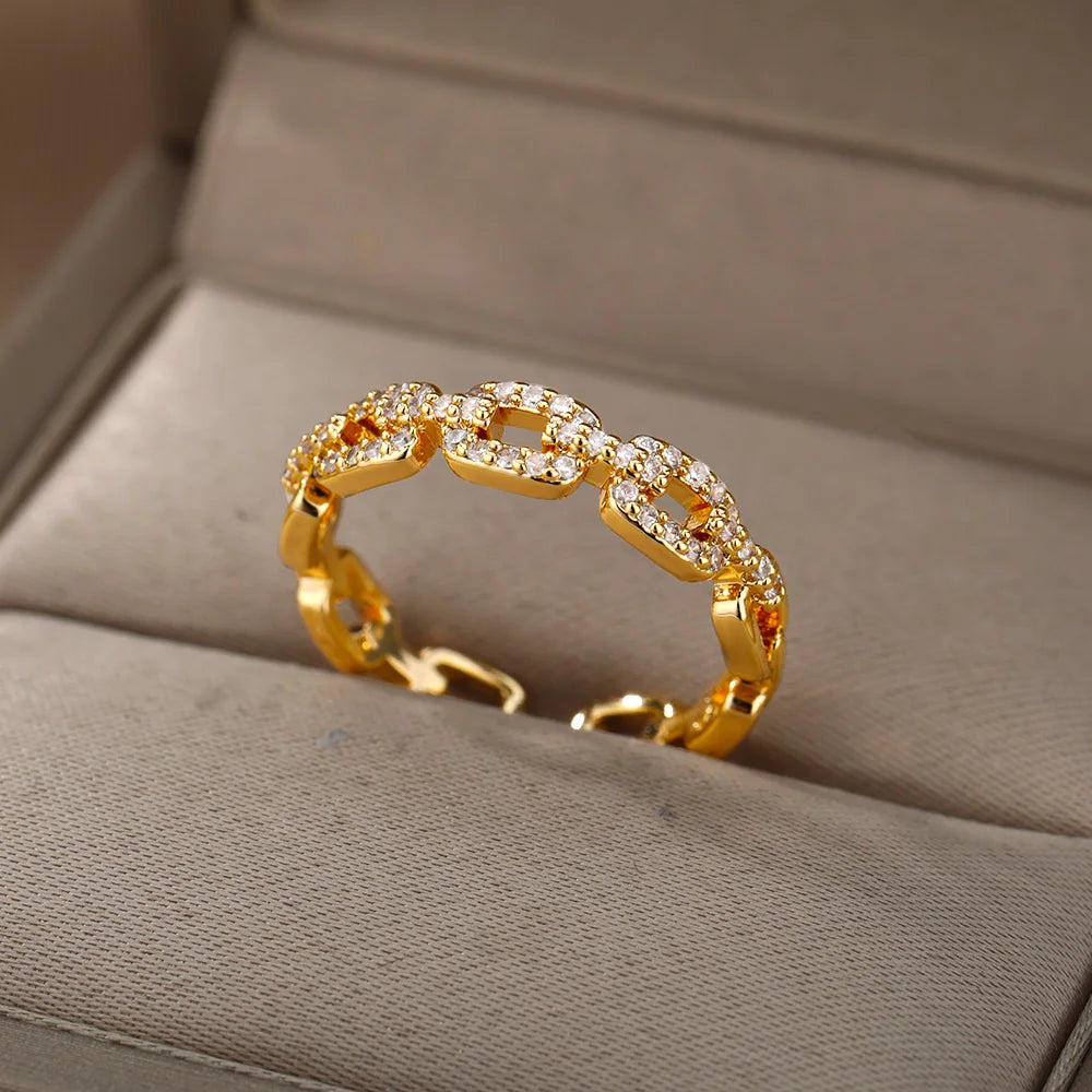 Spark Twist Ring