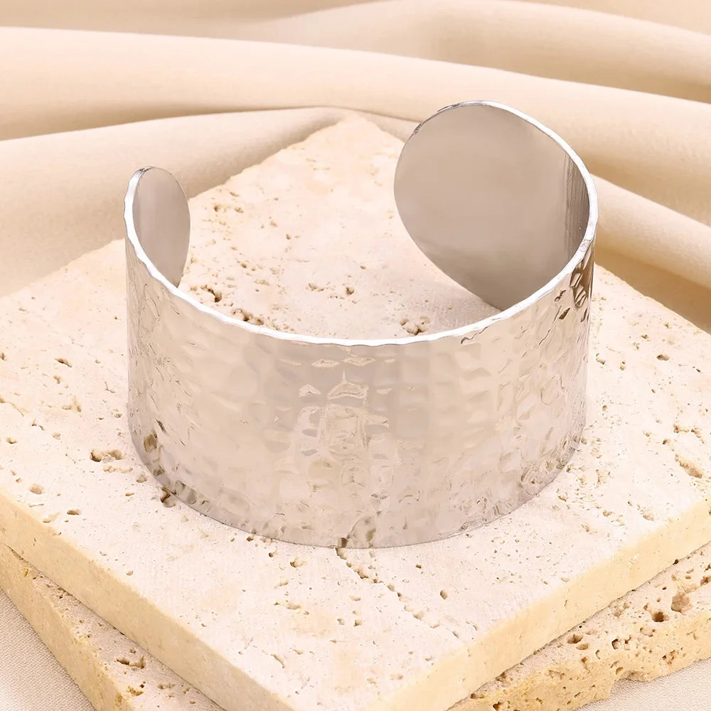 Ziva Cuff