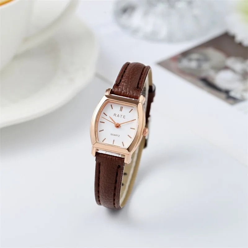 Luna Arabic Watch