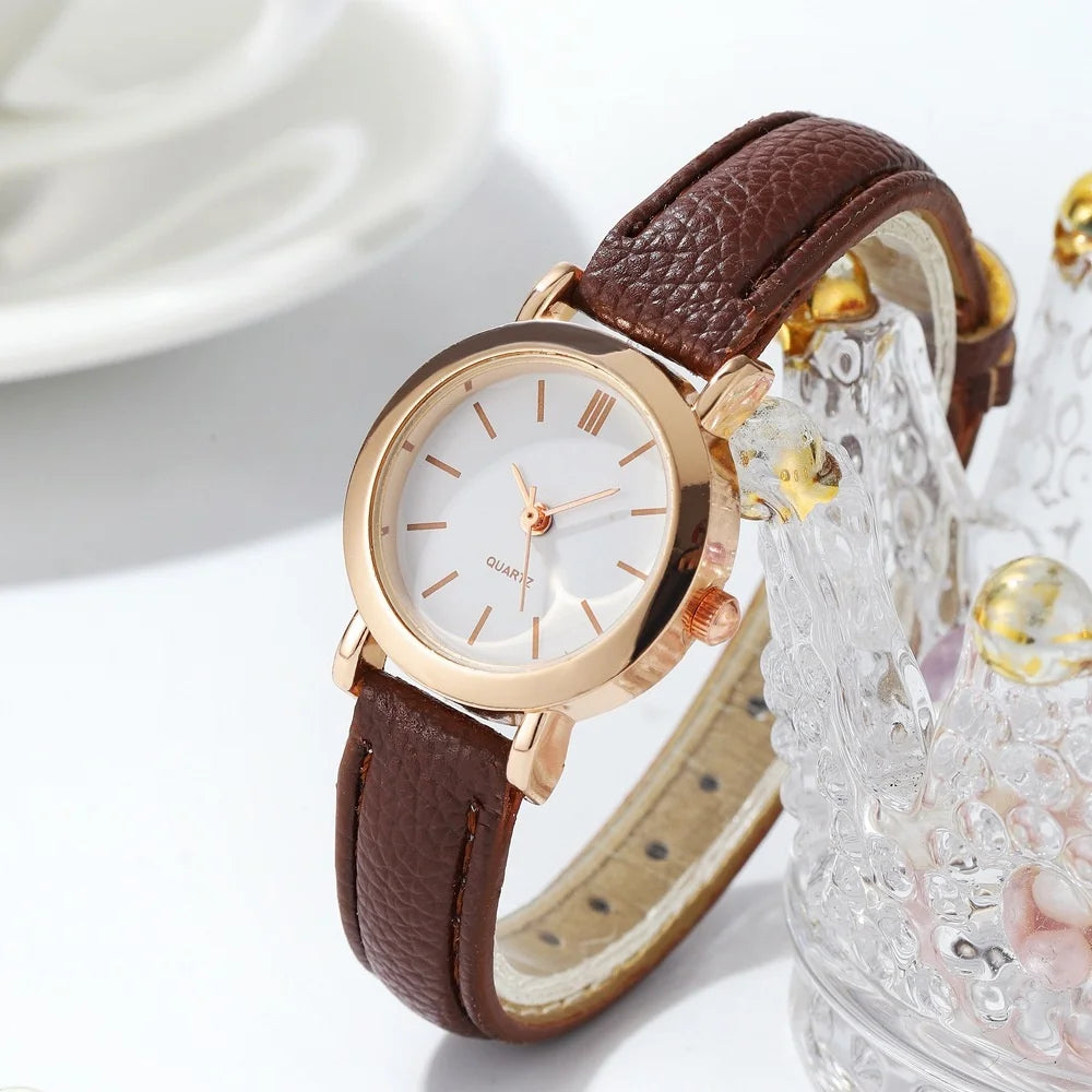 Luna Arabic Watch