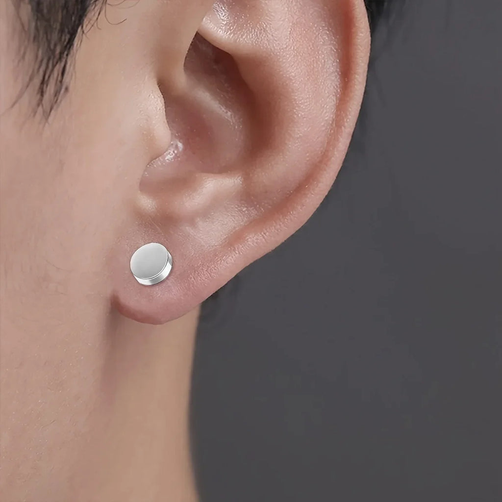 GlowClip Studs 💎🖤
