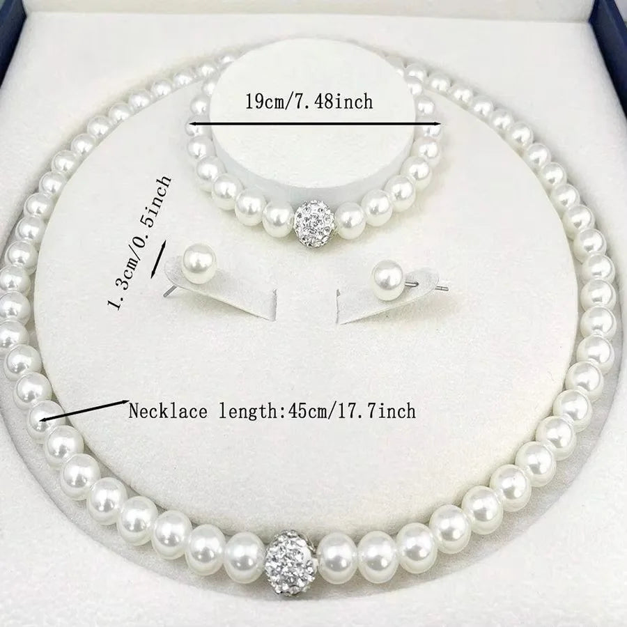 Ziri Pearl Set
